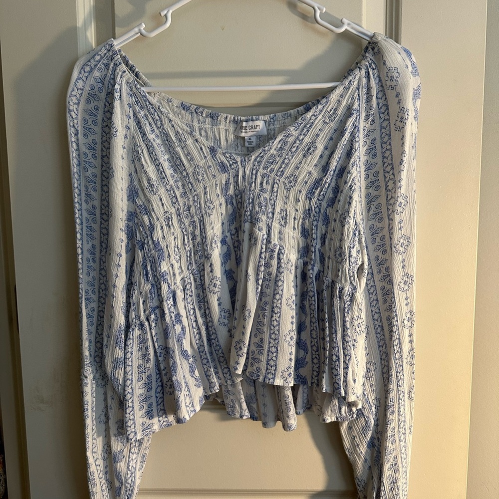 True Craft Blue and White Textured Top - Picture 2 of 4